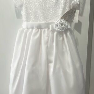 Elegant White Kids Dress with Floral Accent